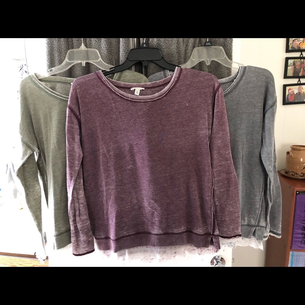 Crew neck long sleeves